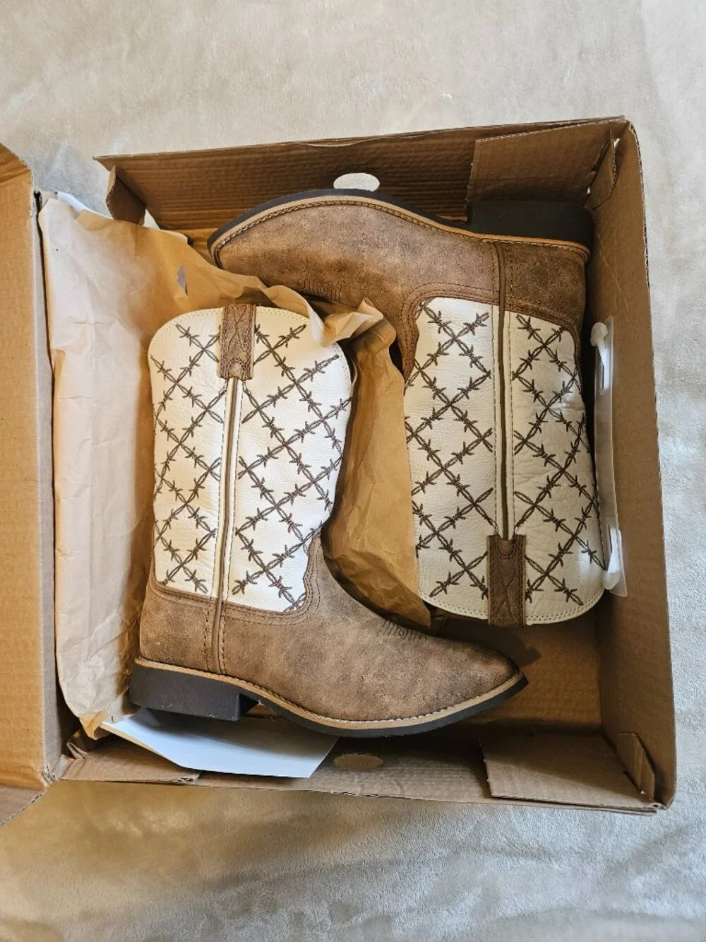 Twisted X Kids Square Toe Bomber/White Cowkids Western Boots YTH0010 - Size 4M